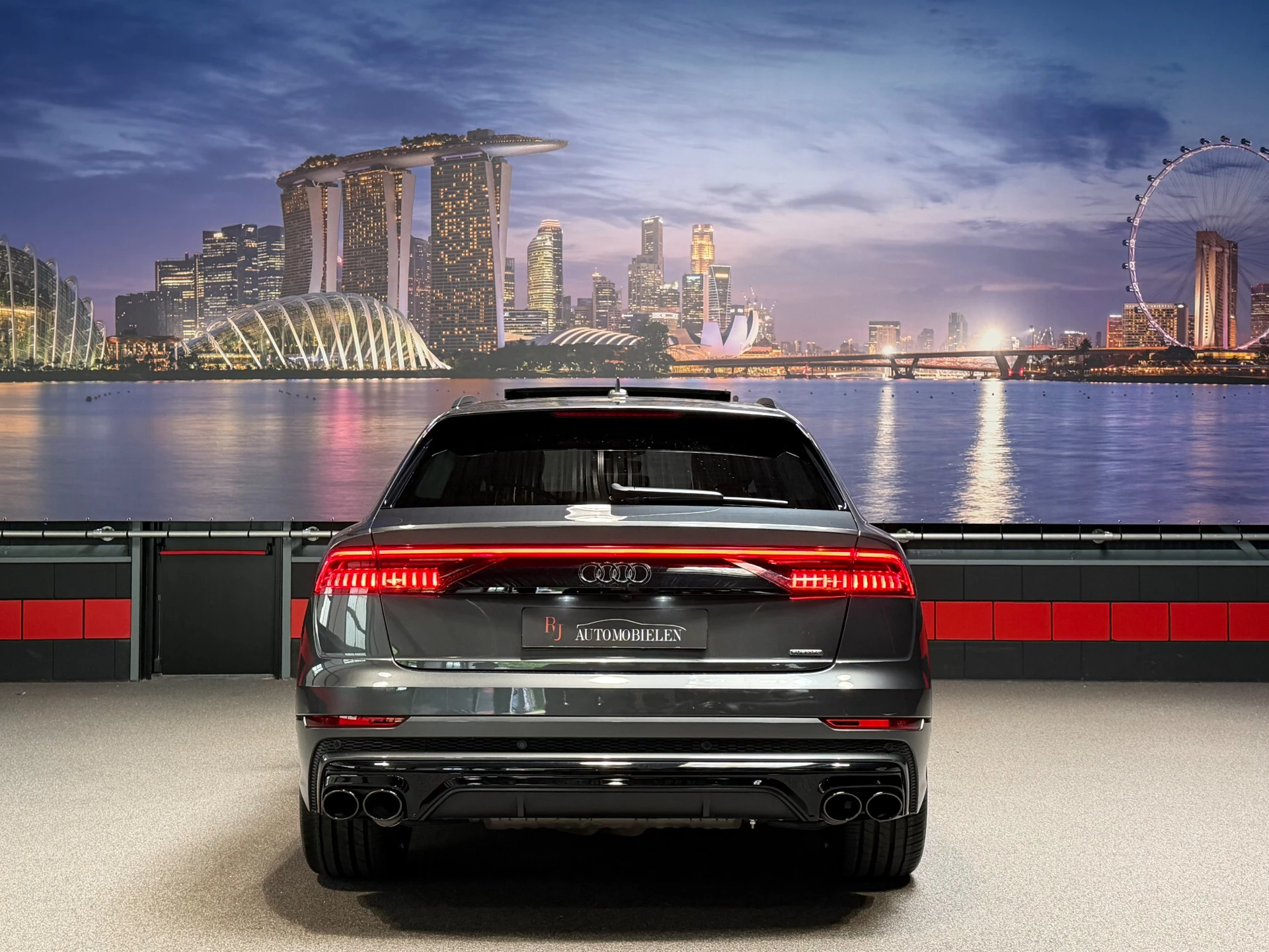 Hoofdafbeelding Audi Q8