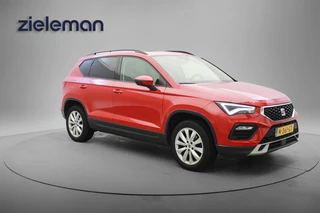Hoofdafbeelding SEAT Ateca SEAT Ateca 1.0 TSI Style Business Intense - Carplay, Panorama, Leer, Navi, Cruise, Beats, Stoelverw.