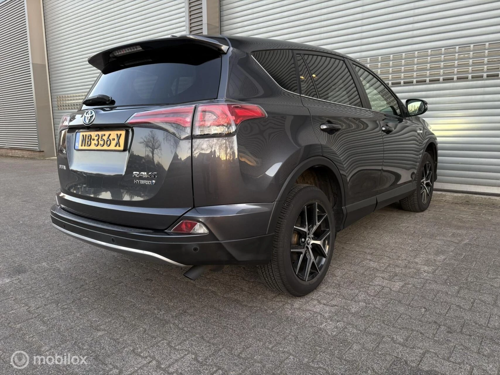 Hoofdafbeelding Toyota RAV4
