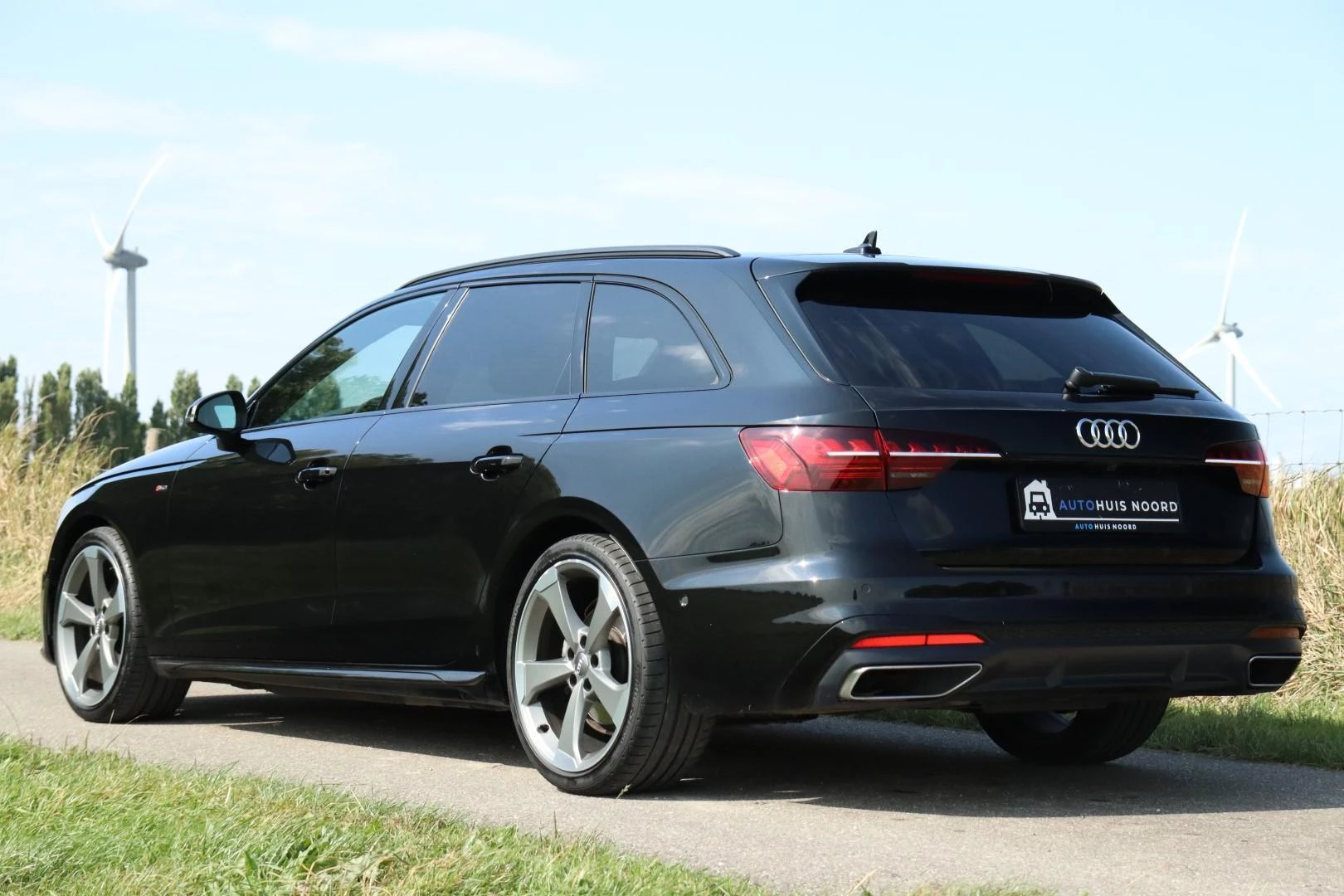 Hoofdafbeelding Audi A4