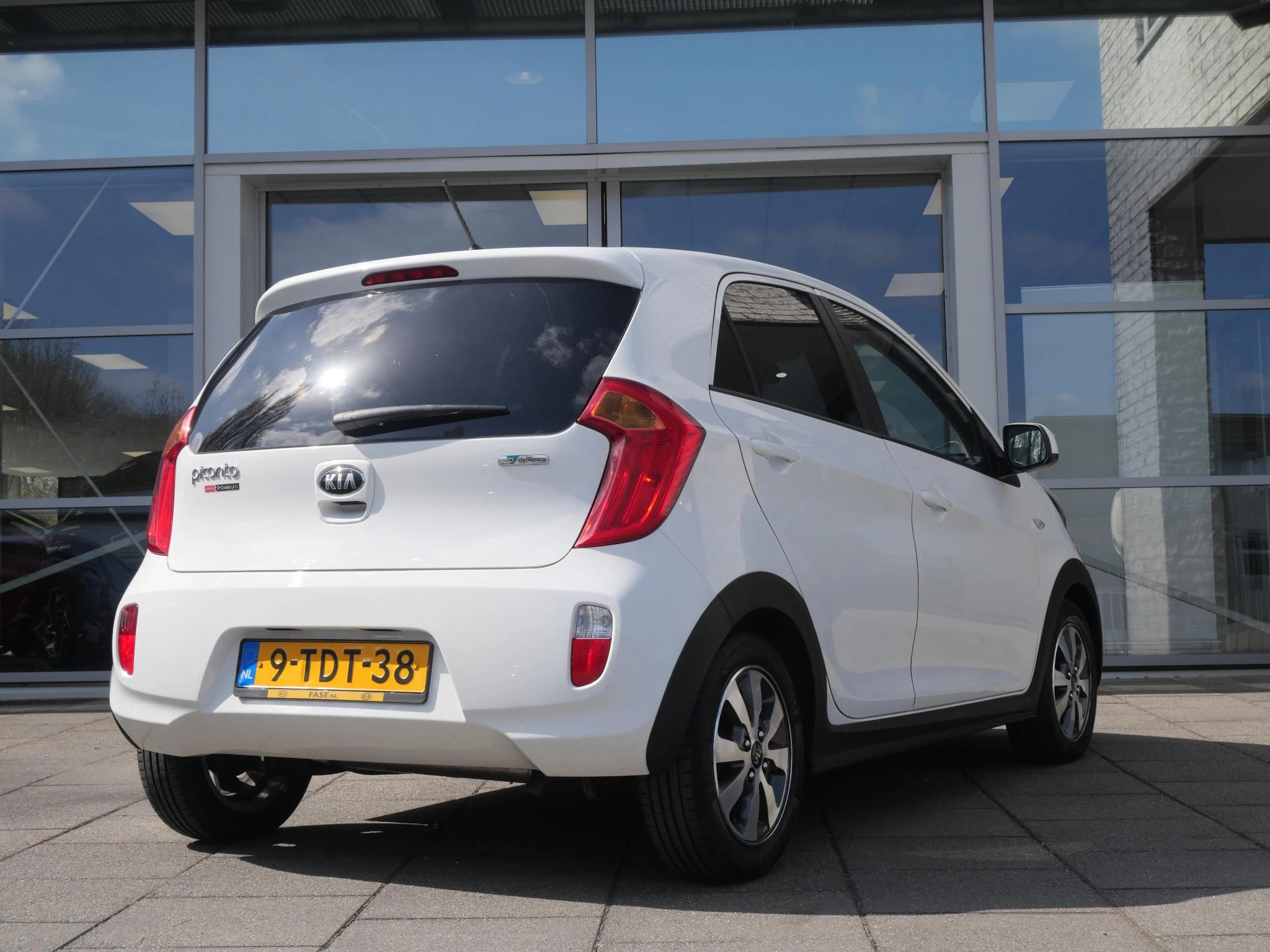 Hoofdafbeelding Kia Picanto