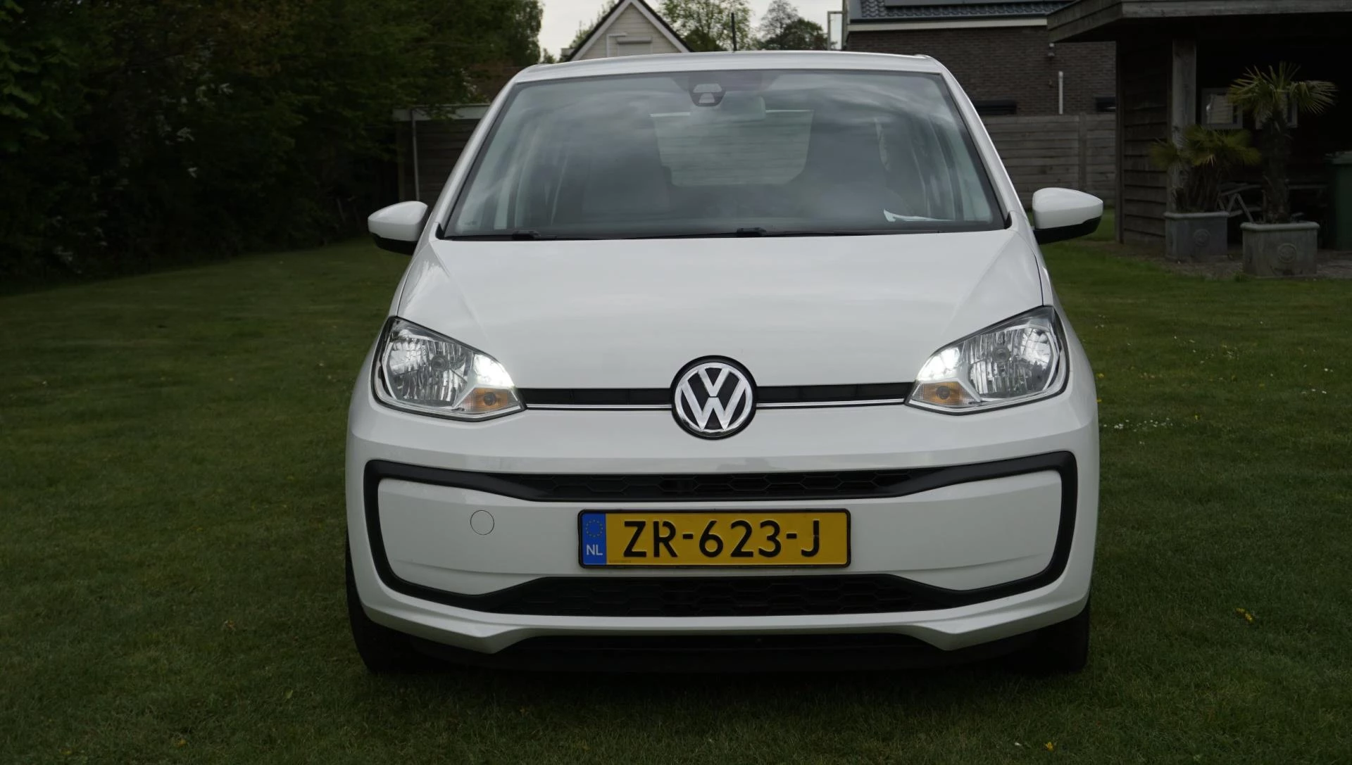 Hoofdafbeelding Volkswagen up!
