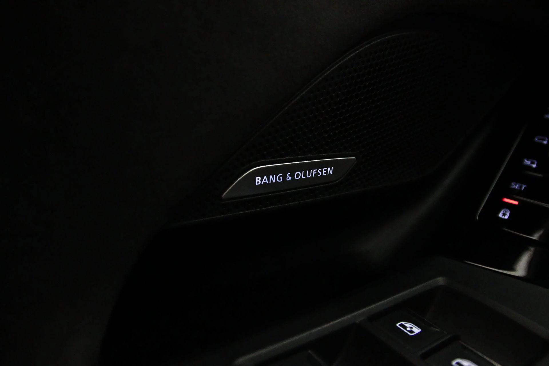 Hoofdafbeelding Audi A6 Avant e-tron