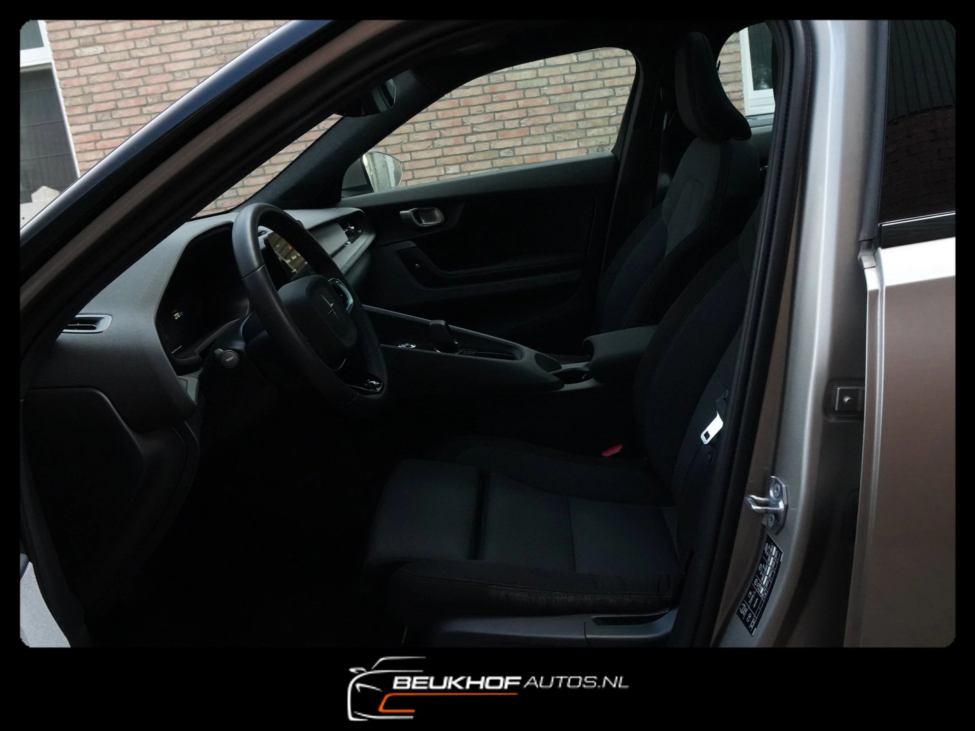 Hoofdafbeelding Polestar 2