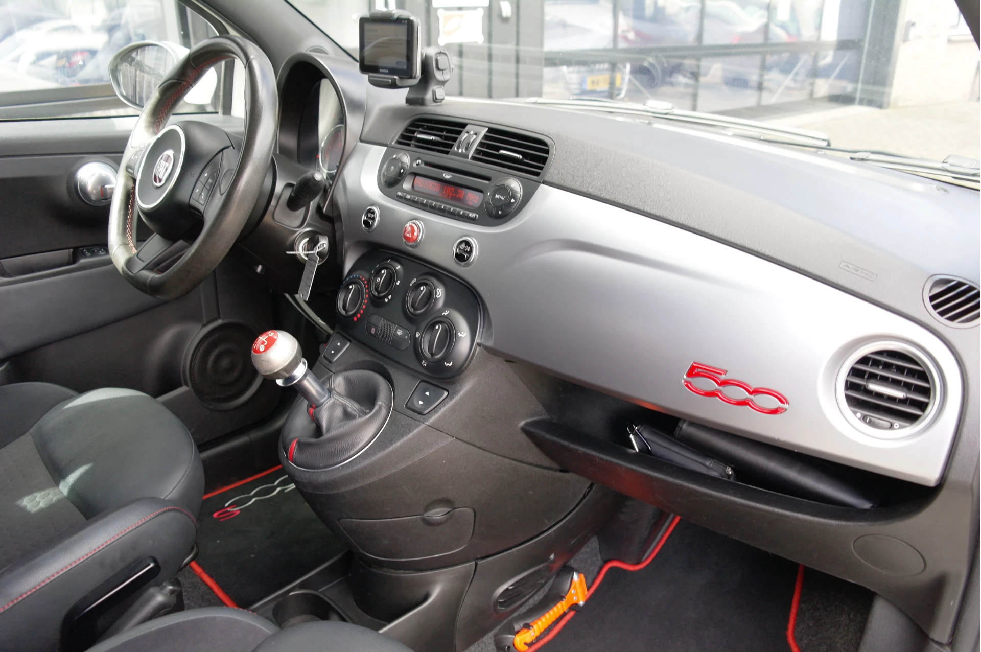 Hoofdafbeelding Fiat 500C