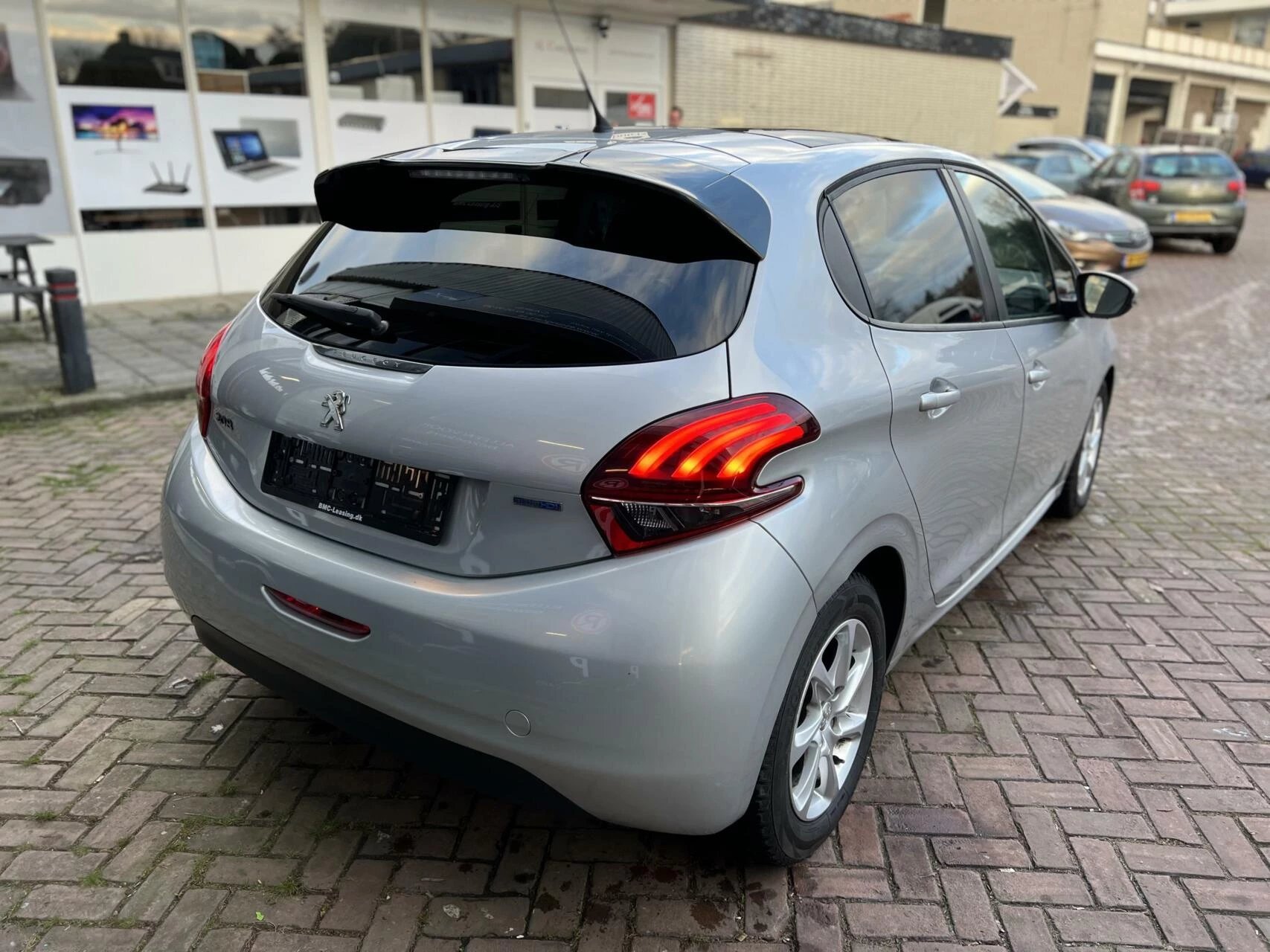 Hoofdafbeelding Peugeot 208