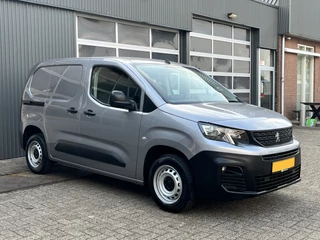 Hoofdafbeelding Peugeot Partner