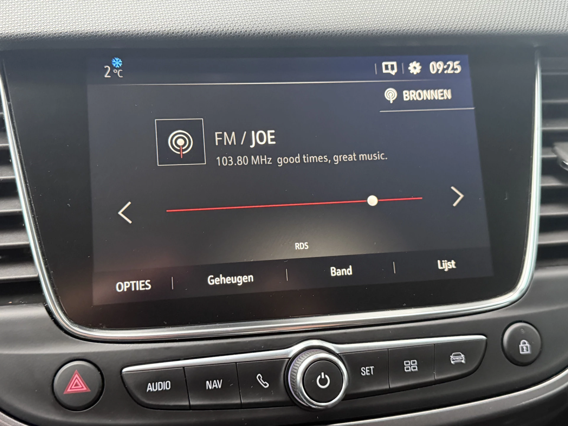 Hoofdafbeelding Opel Crossland X