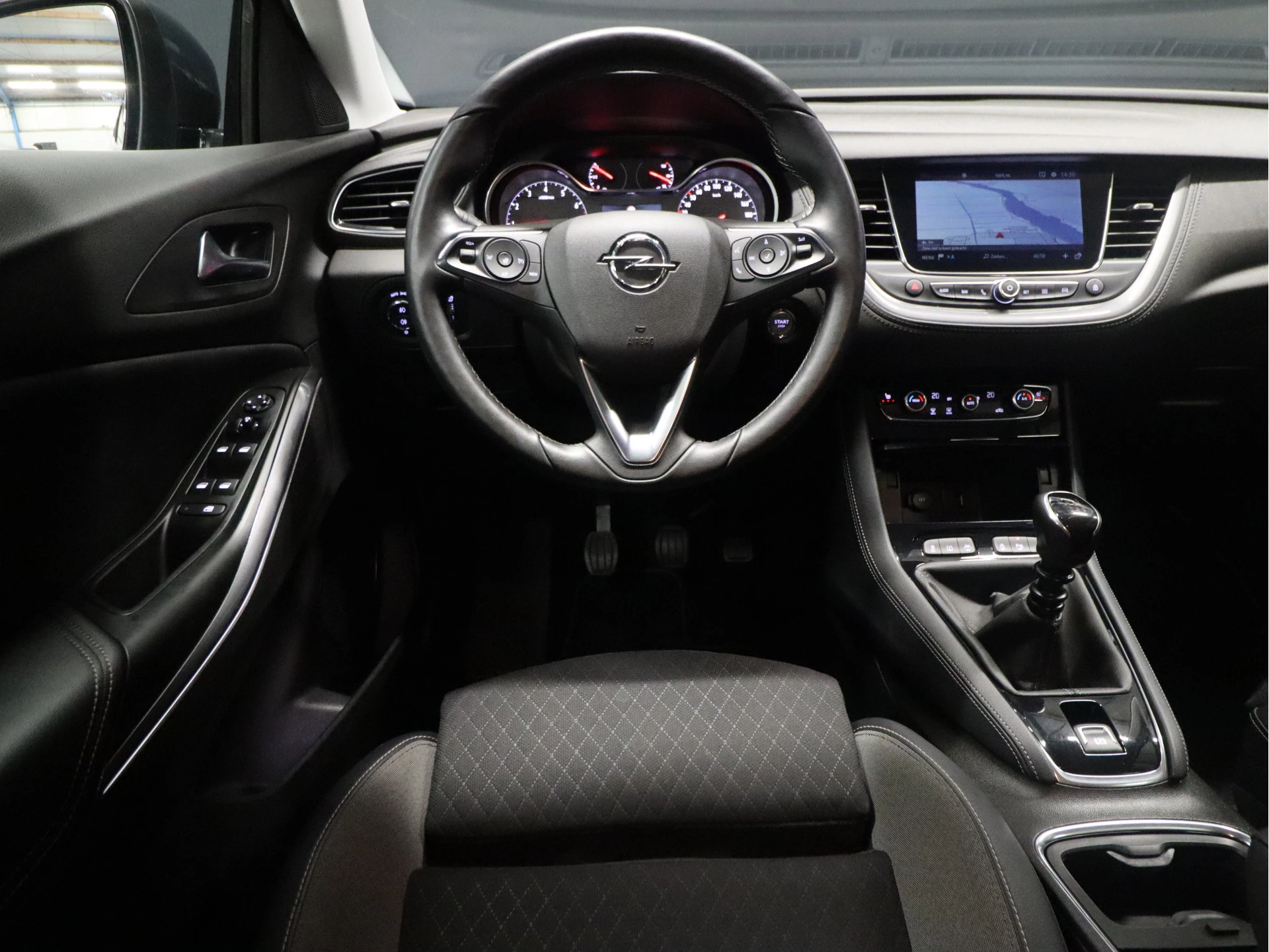 Hoofdafbeelding Opel Grandland X