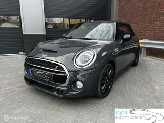 Mini Cabrio 2.0 Cooper S Night Jack Edition / SCHADE