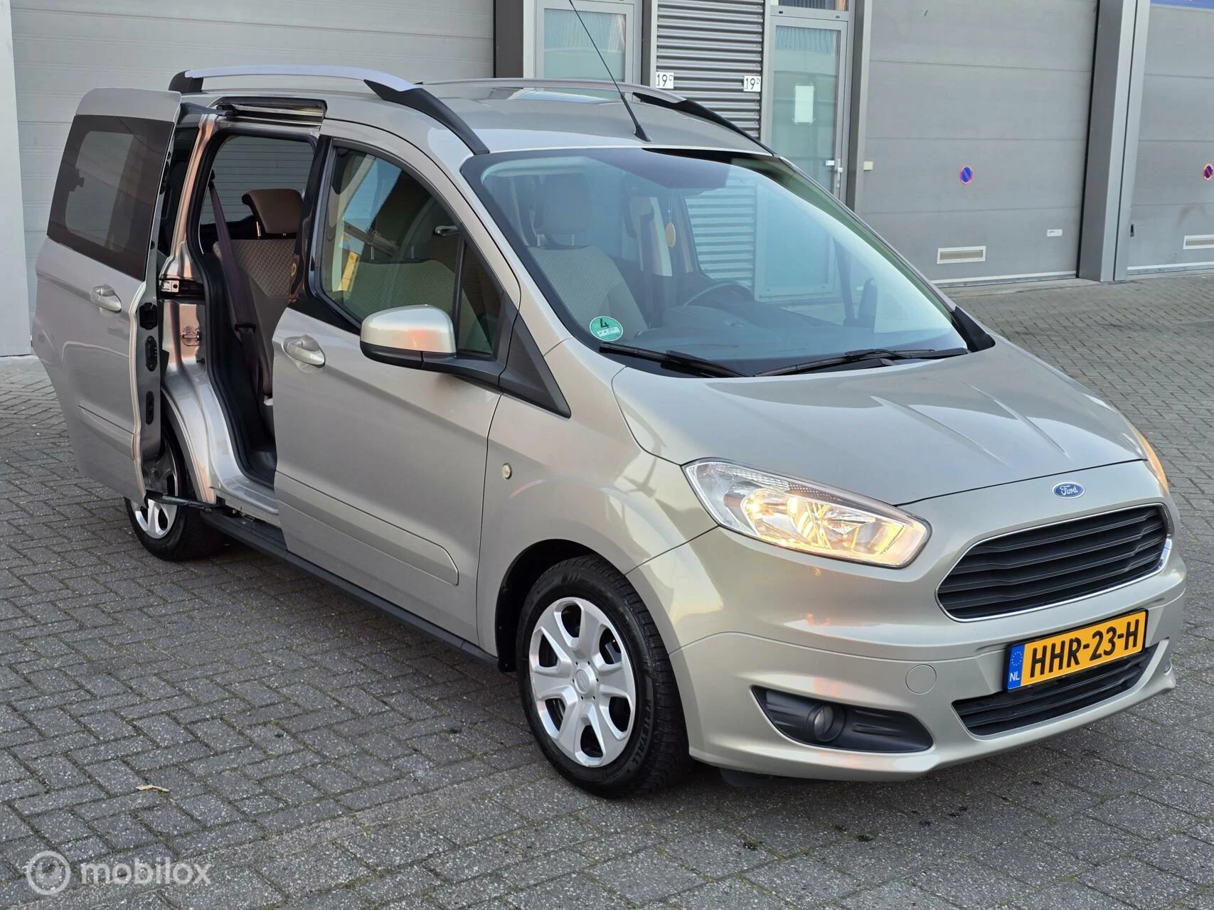 Hoofdafbeelding Ford Tourneo Courier