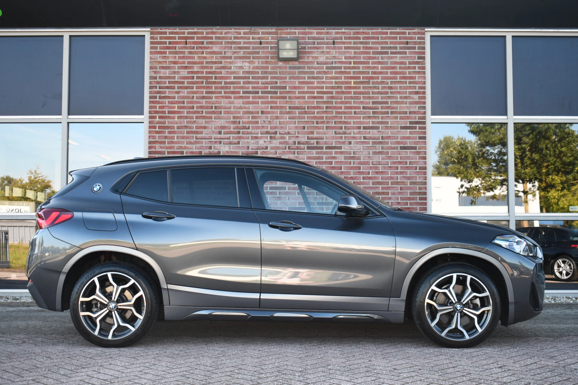 Hoofdafbeelding BMW X2