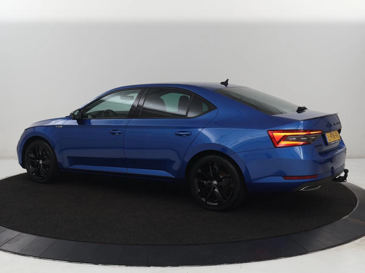 Hoofdafbeelding Škoda Superb