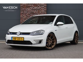 Volkswagen Golf 1.4 TSI GTE Aut6 | Navigatie | Apple Carplay | DAB | Licht- en zichtpakket | Sportstoelen | Cruise Control | Ambienteverlichting |