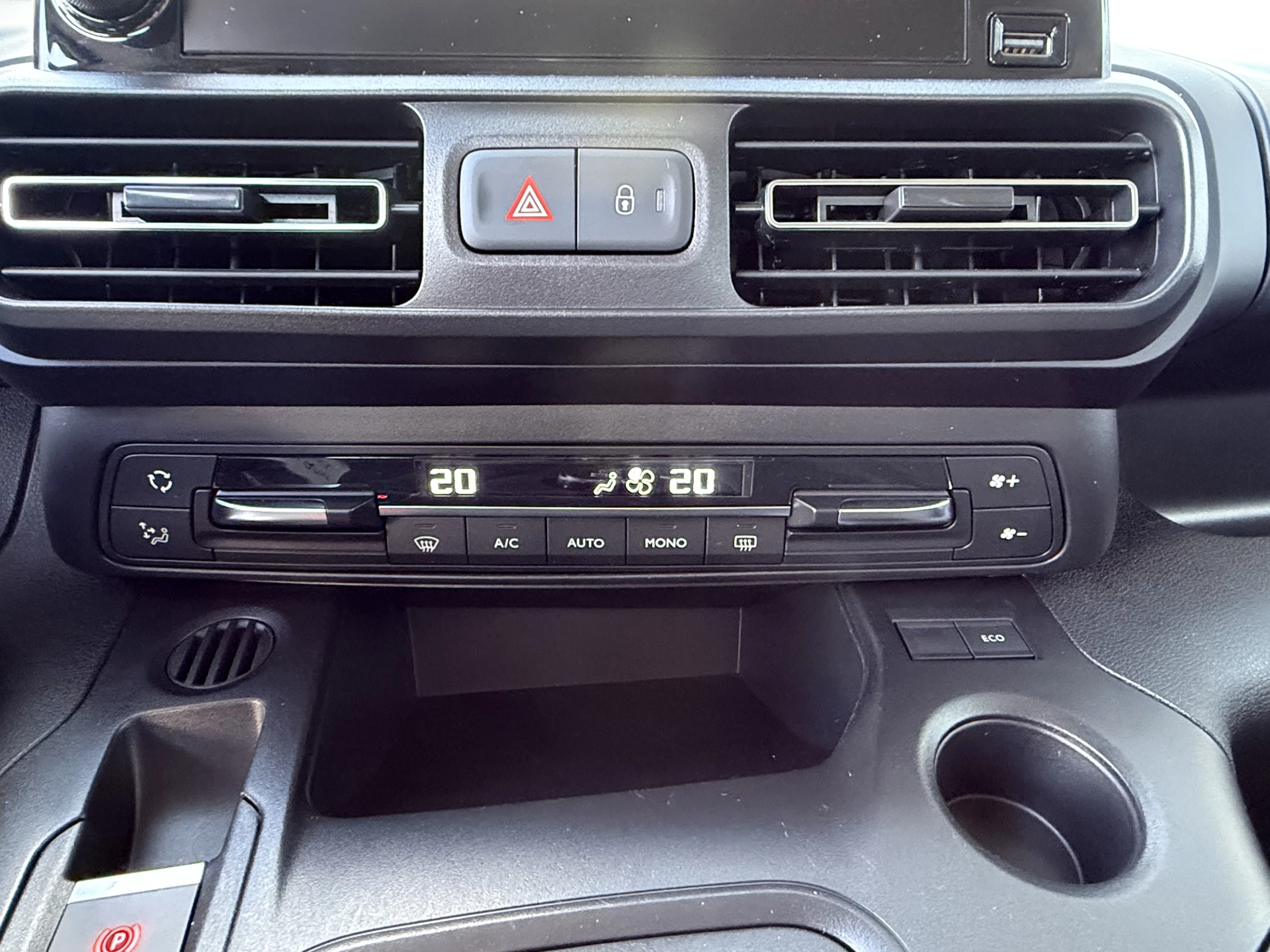 Hoofdafbeelding Peugeot Rifter