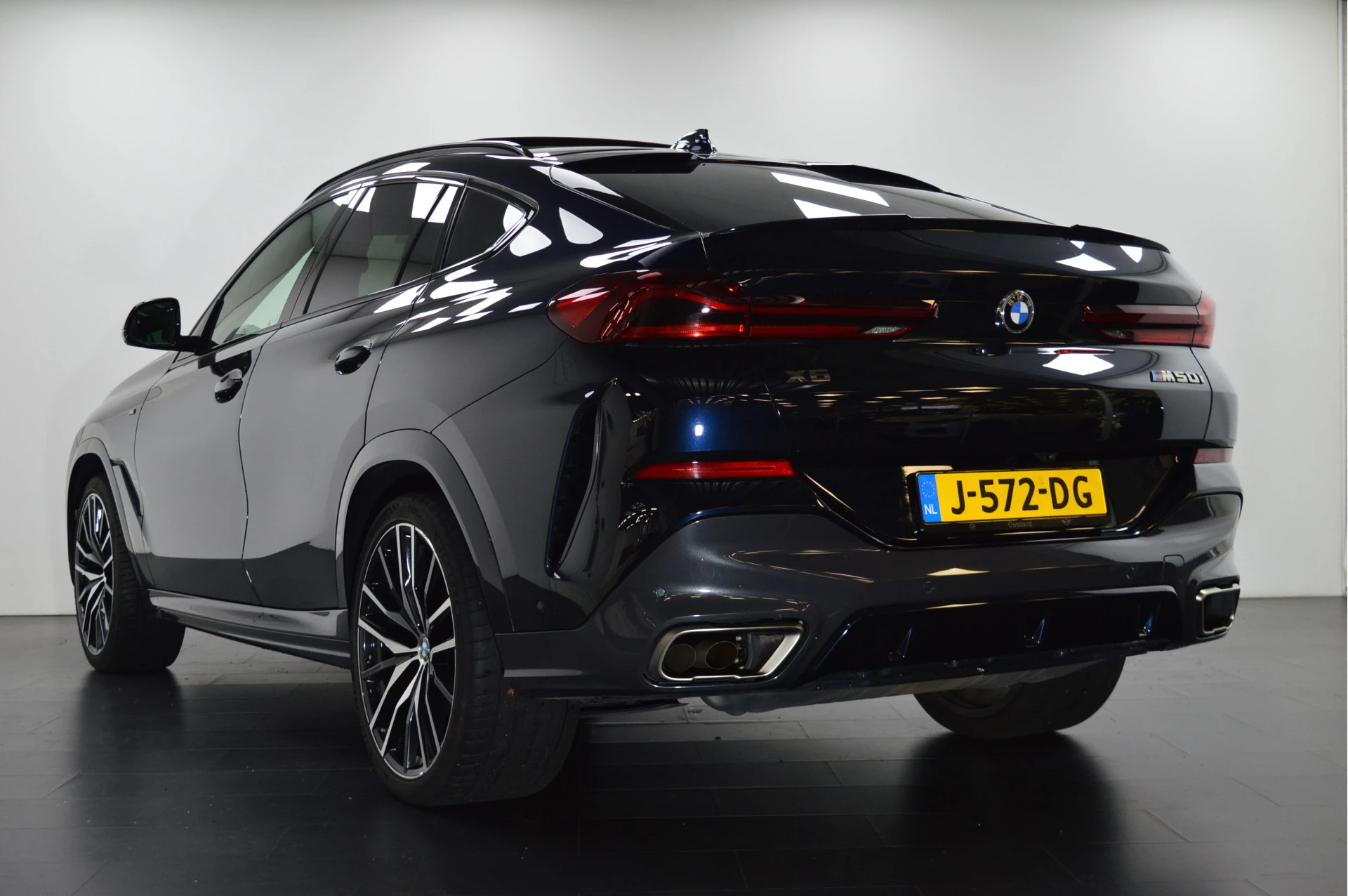 Hoofdafbeelding BMW X6