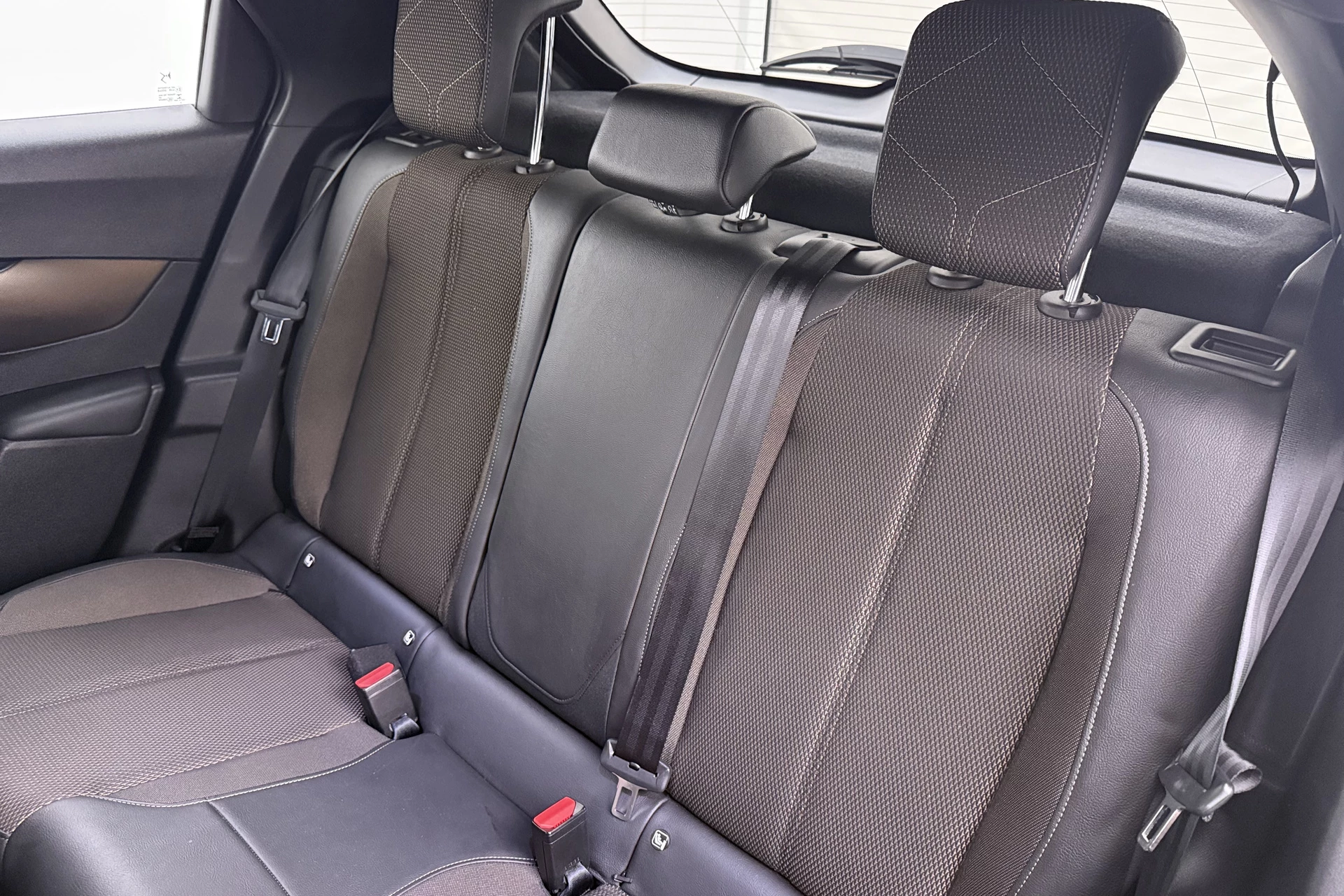 Hoofdafbeelding DS DS 3