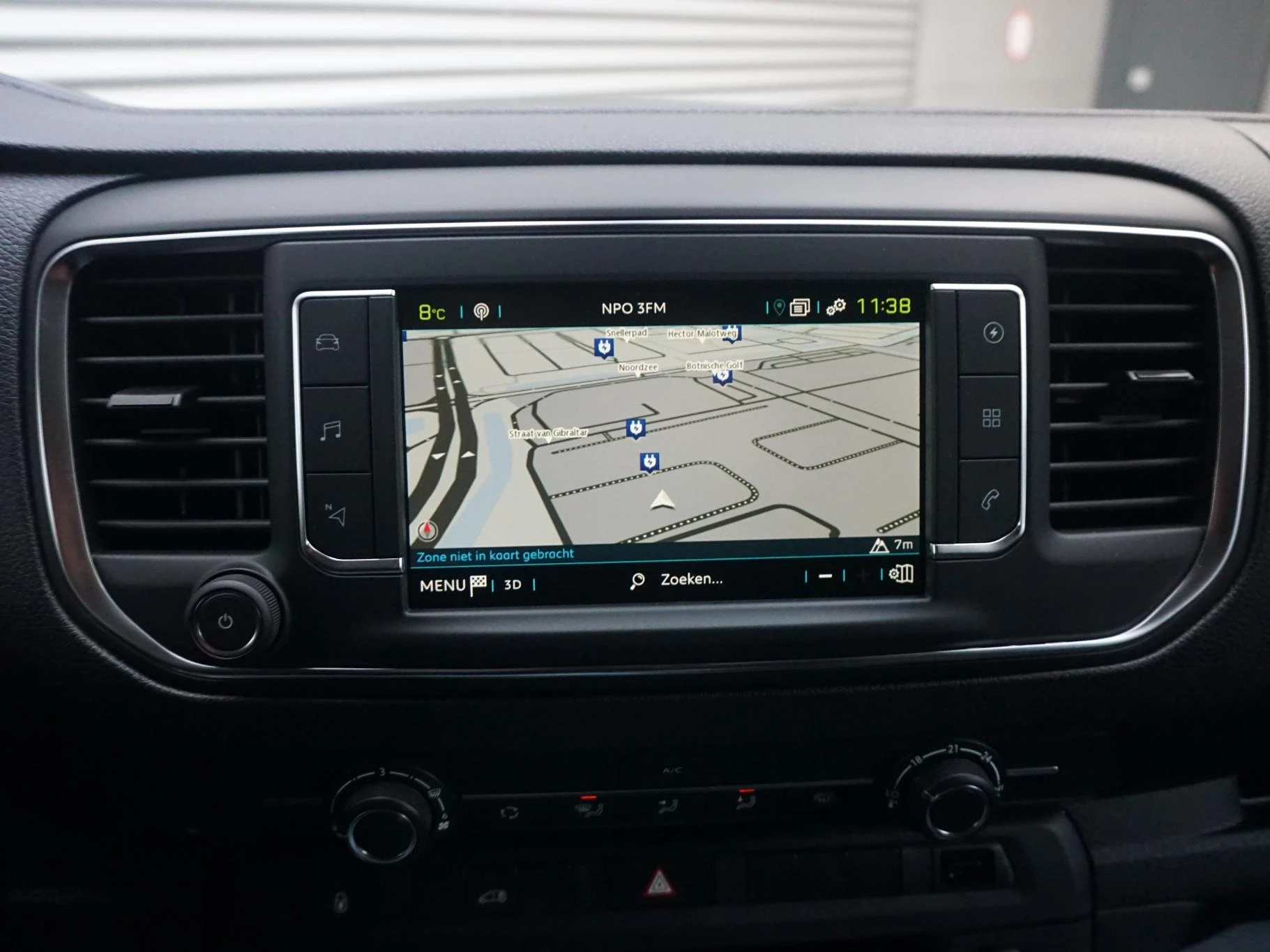 Hoofdafbeelding Peugeot e-Expert