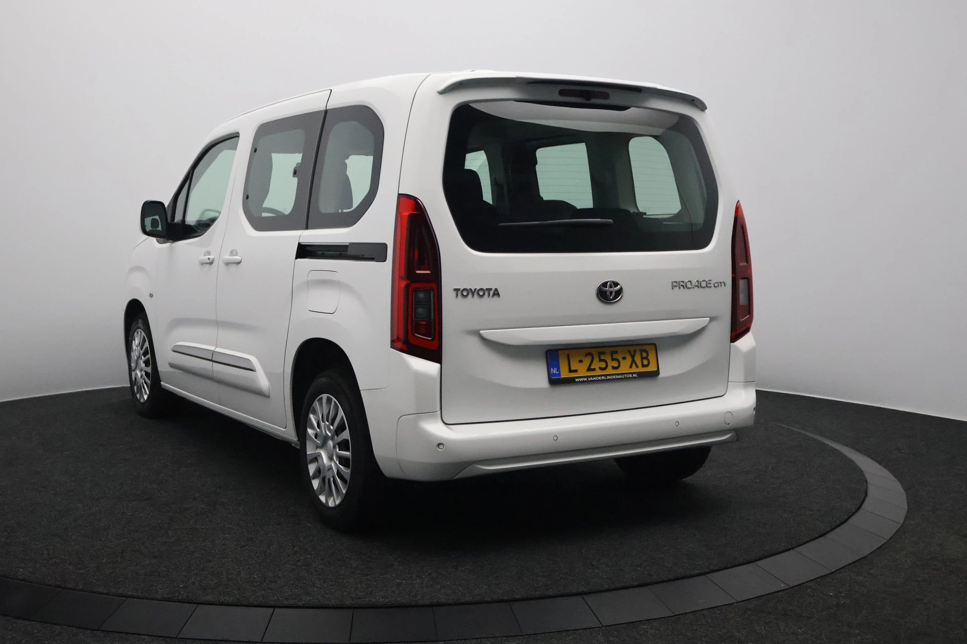 Hoofdafbeelding Toyota ProAce