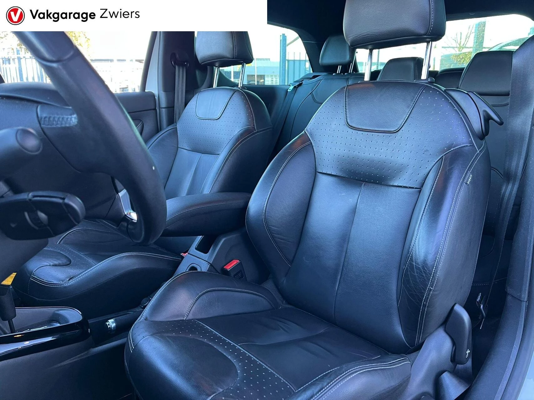 Hoofdafbeelding DS DS 3