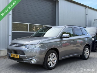 Mitsubishi Outlander 2.0 PHEV Instyle, Zeer netjes