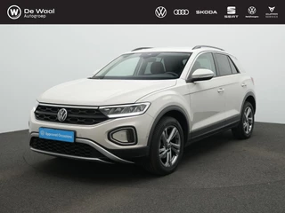 Volkswagen T-Roc 1.0 TSI 110 pk Life | Achteruitrijcamera | Adaptive Cruise | Digital Cockpit Pro