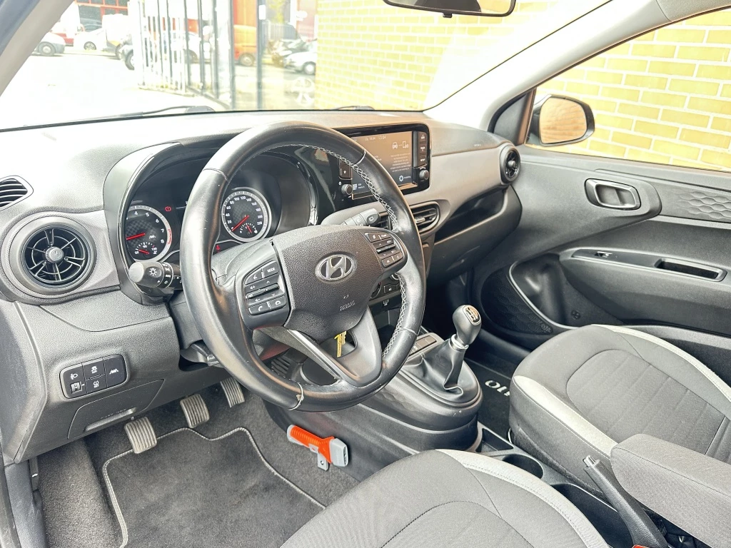 Hoofdafbeelding Hyundai i10