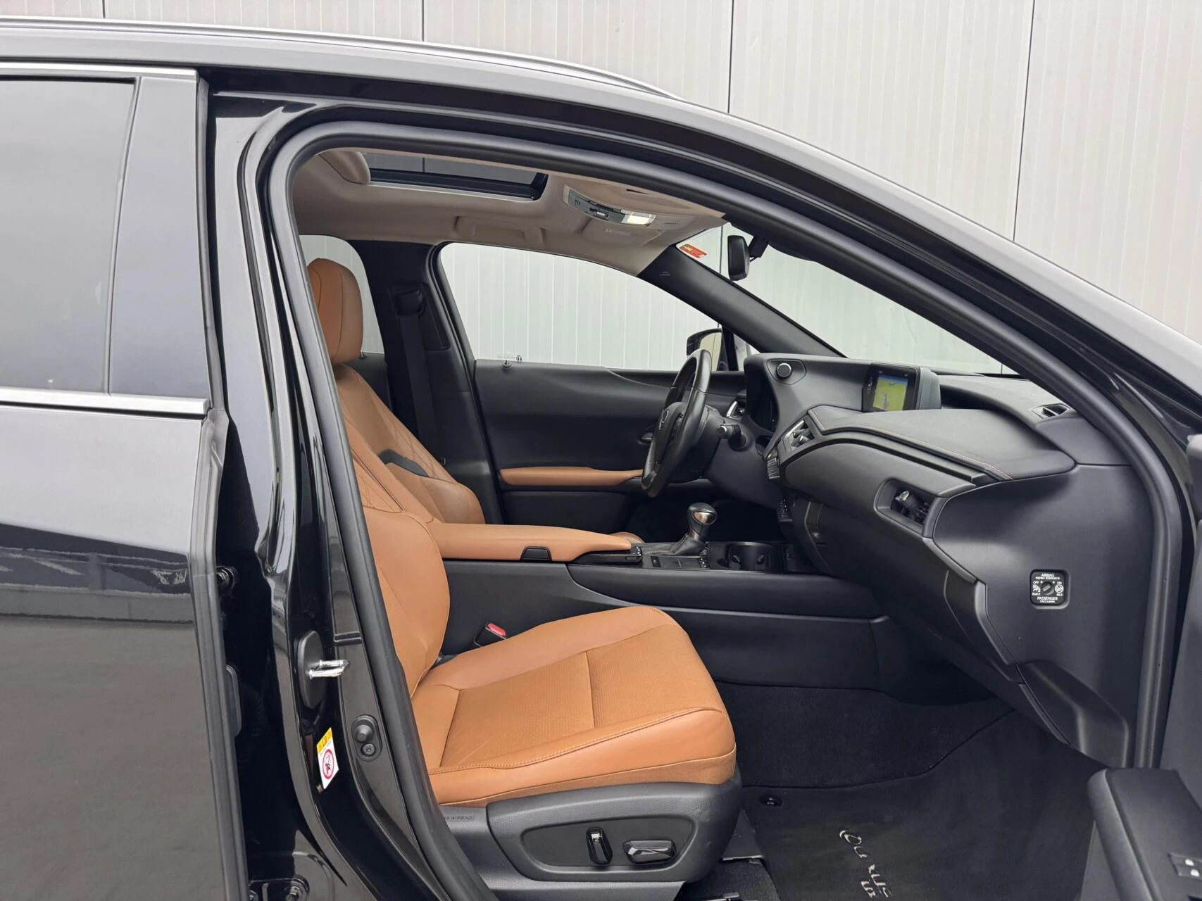 Hoofdafbeelding Lexus UX