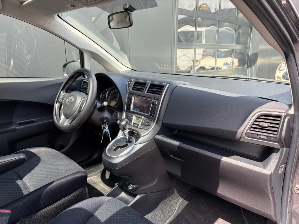Hoofdafbeelding Toyota Verso-S