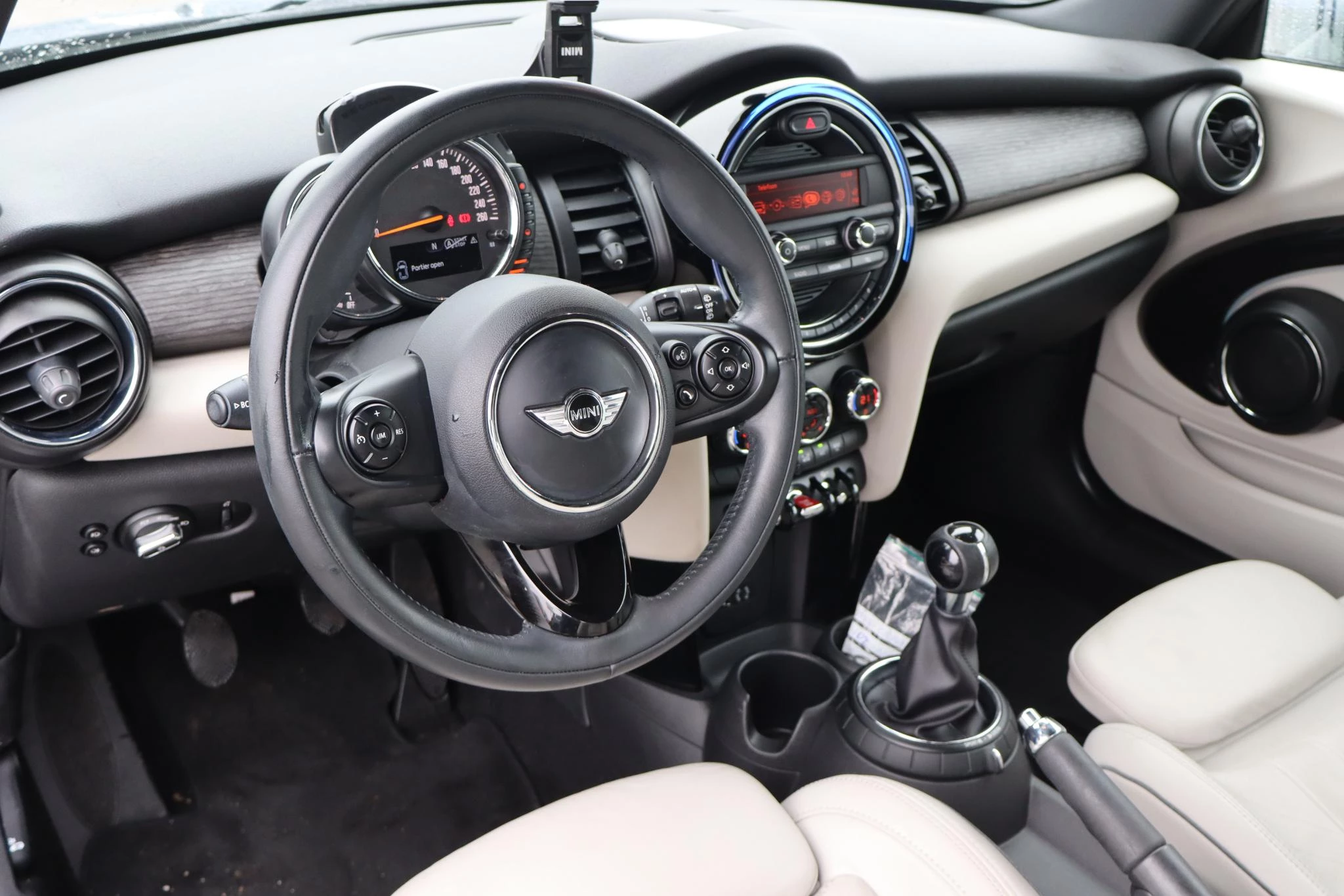 Hoofdafbeelding MINI Cooper