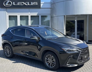 Hoofdafbeelding Lexus NX Lexus NX 450h+ AWD Luxury Line TREKHAAK STOELVERW STUURVERW GROOTSCHERM