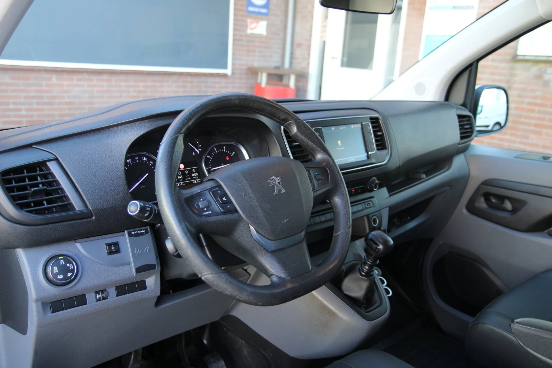 Hoofdafbeelding Peugeot Expert