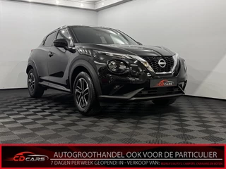 Hoofdafbeelding Nissan Juke Nissan Juke 1.0 DIG-T N-Connecta Half leder, Camera, Navi, Winterpakket, Virtual desk, Keyless start, 3 jaar garantie