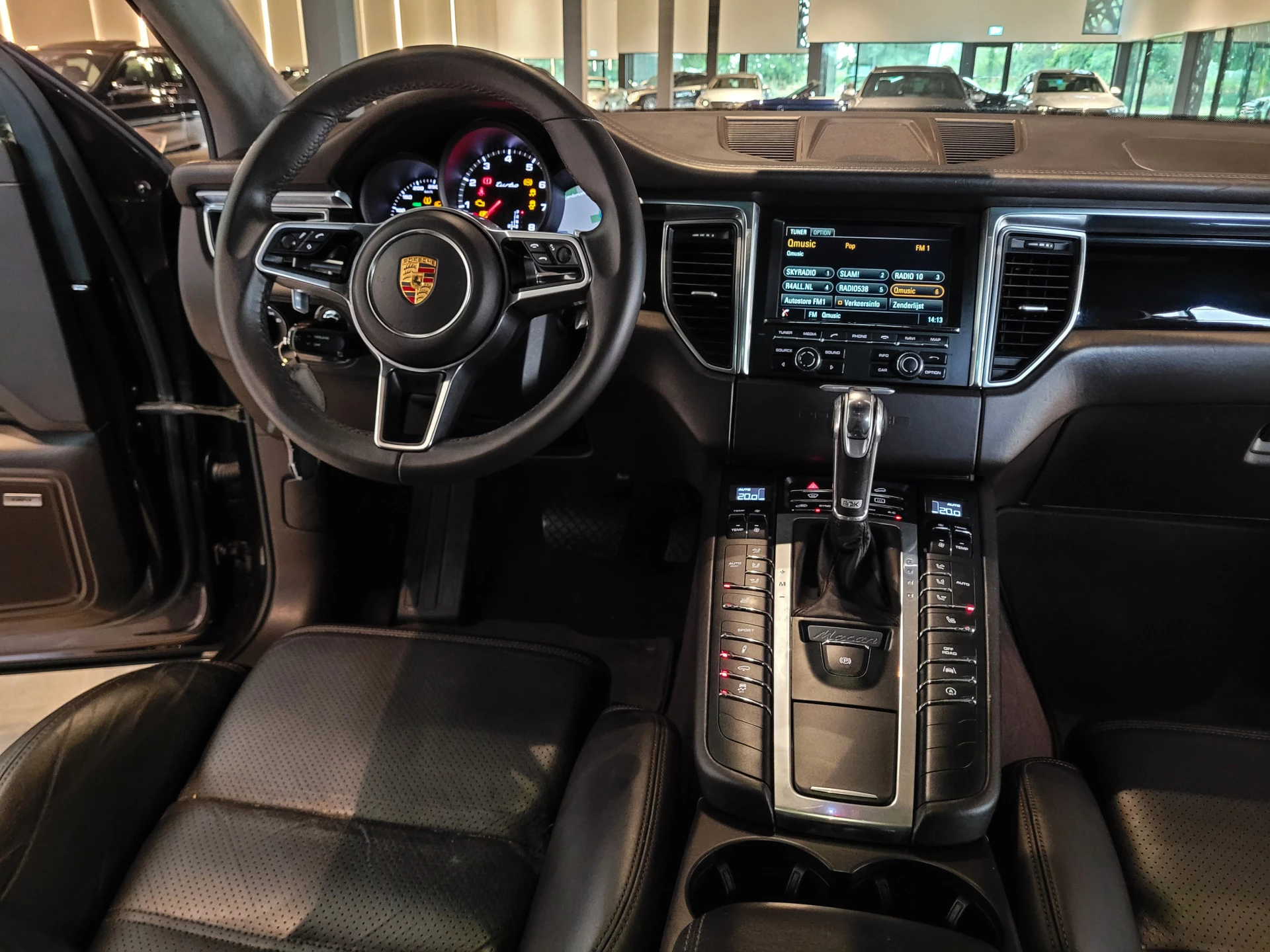Hoofdafbeelding Porsche Macan