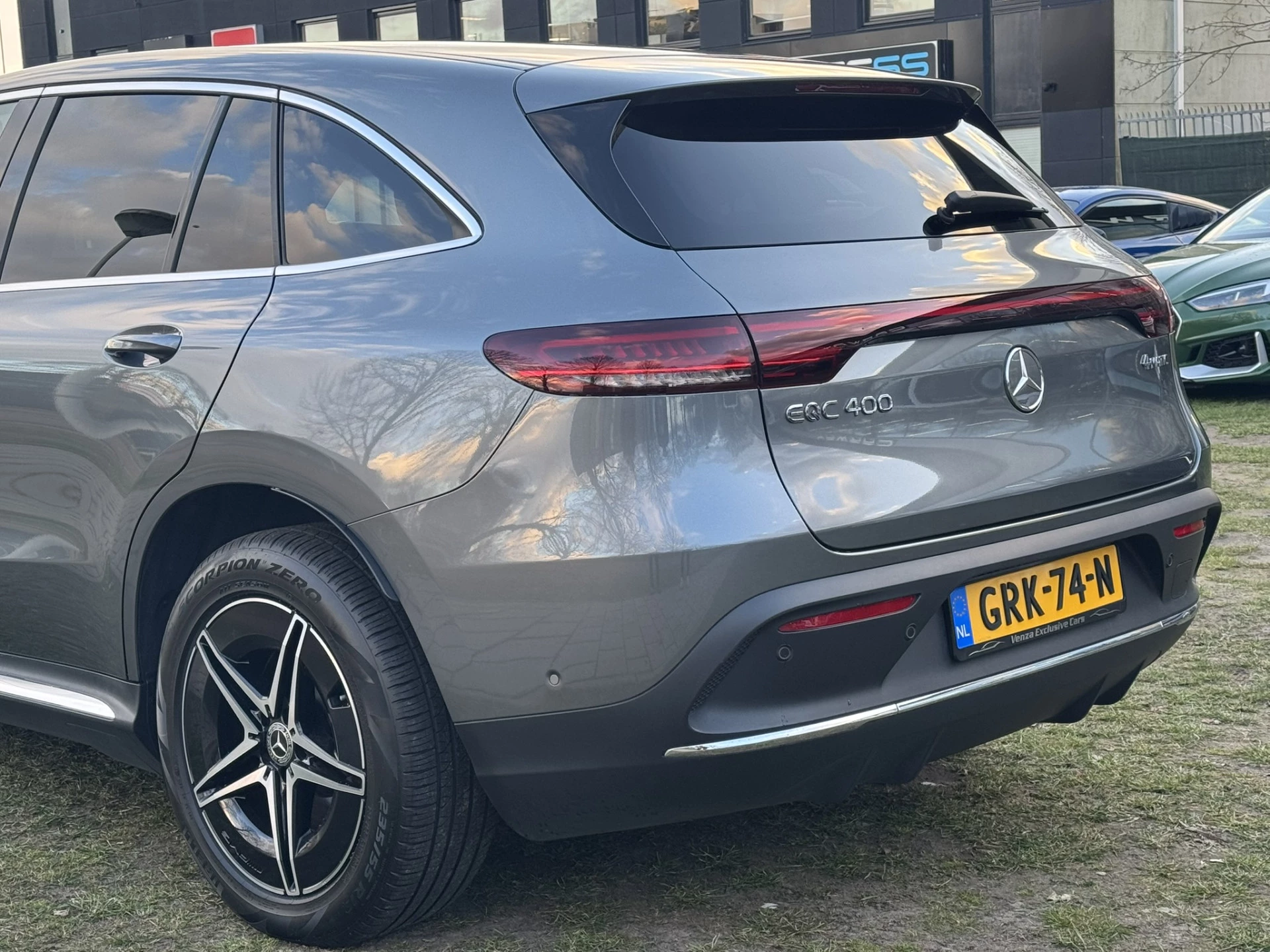 Hoofdafbeelding Mercedes-Benz EQC