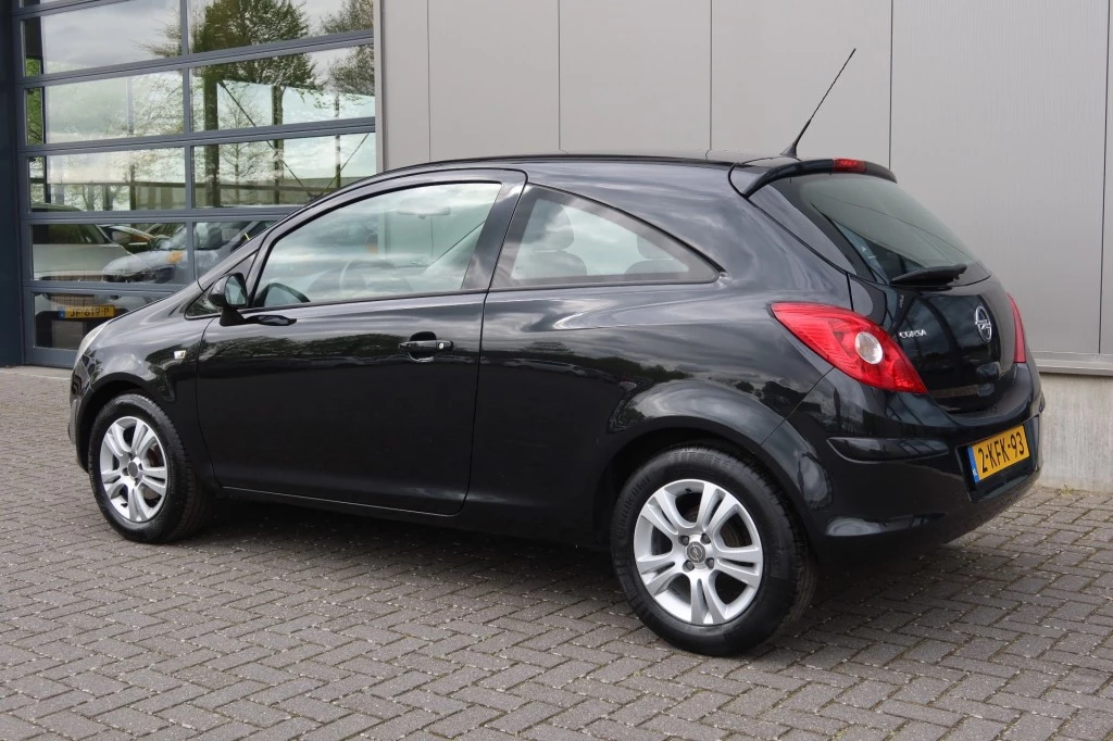 Hoofdafbeelding Opel Corsa