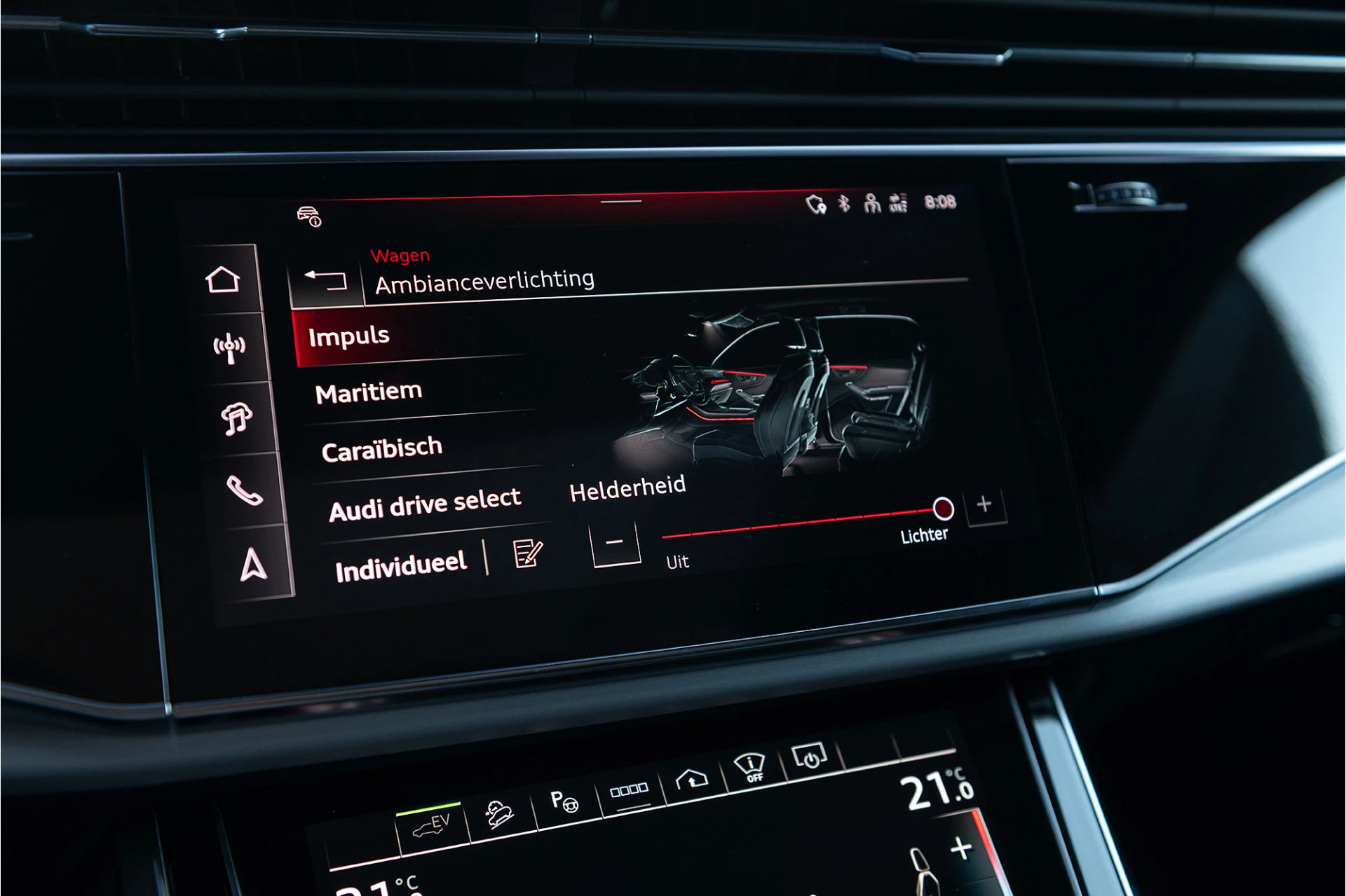 Hoofdafbeelding Audi Q8