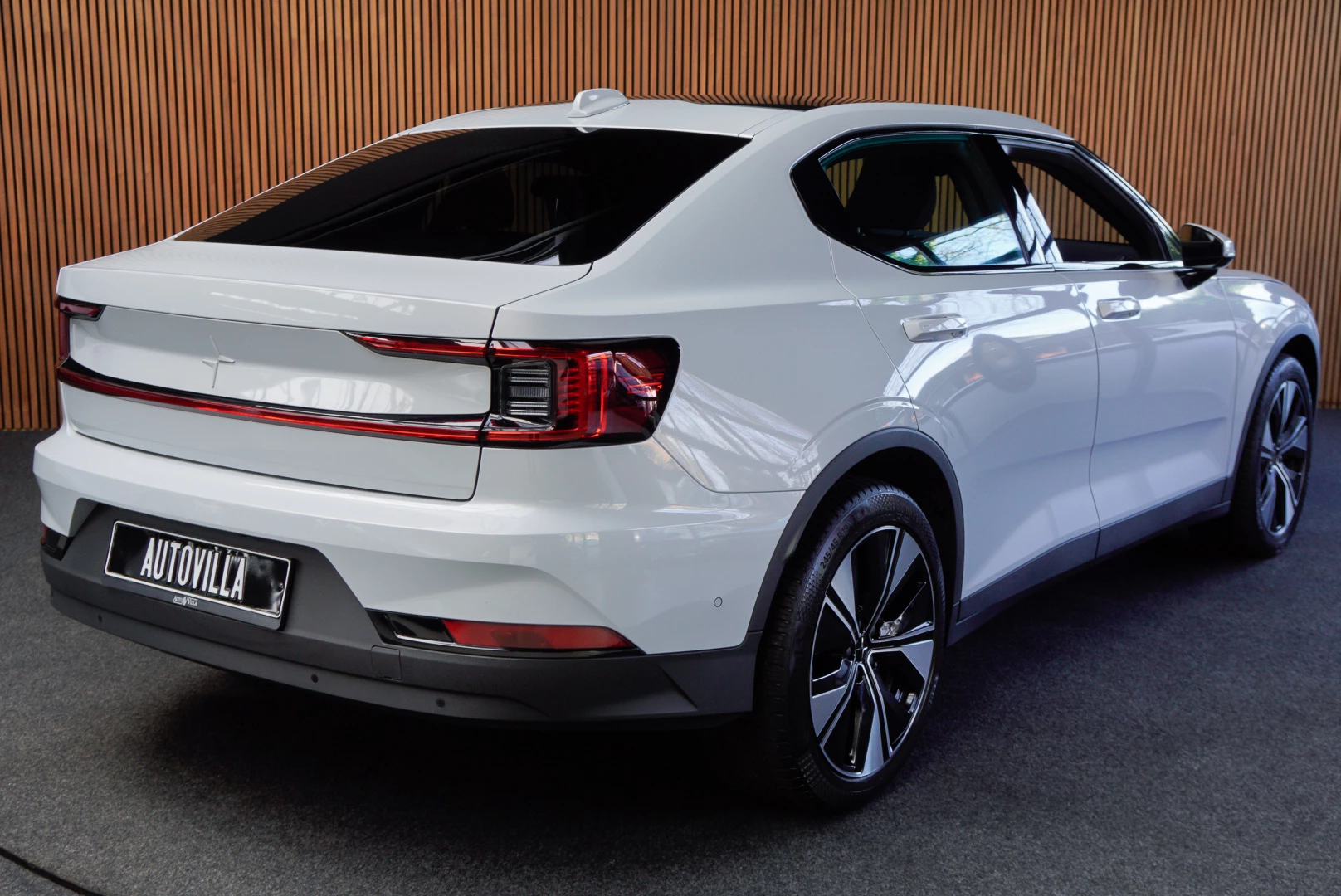 Hoofdafbeelding Polestar 2