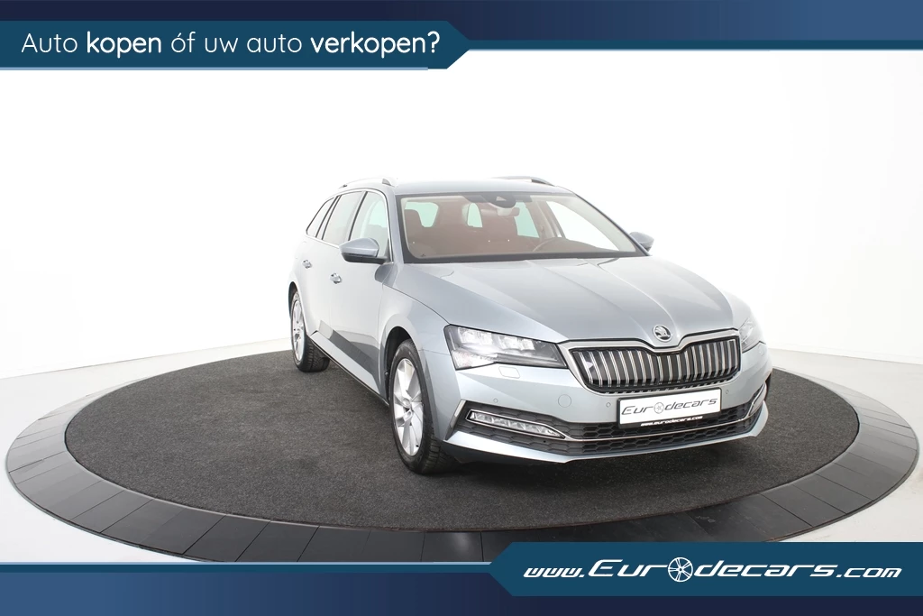 Hoofdafbeelding Škoda Superb