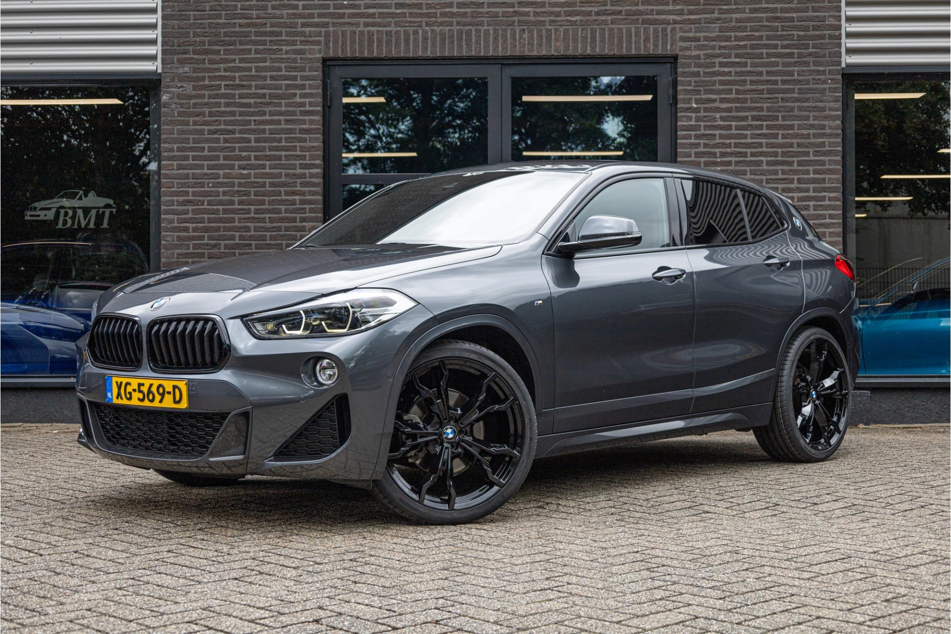Hoofdafbeelding BMW X2