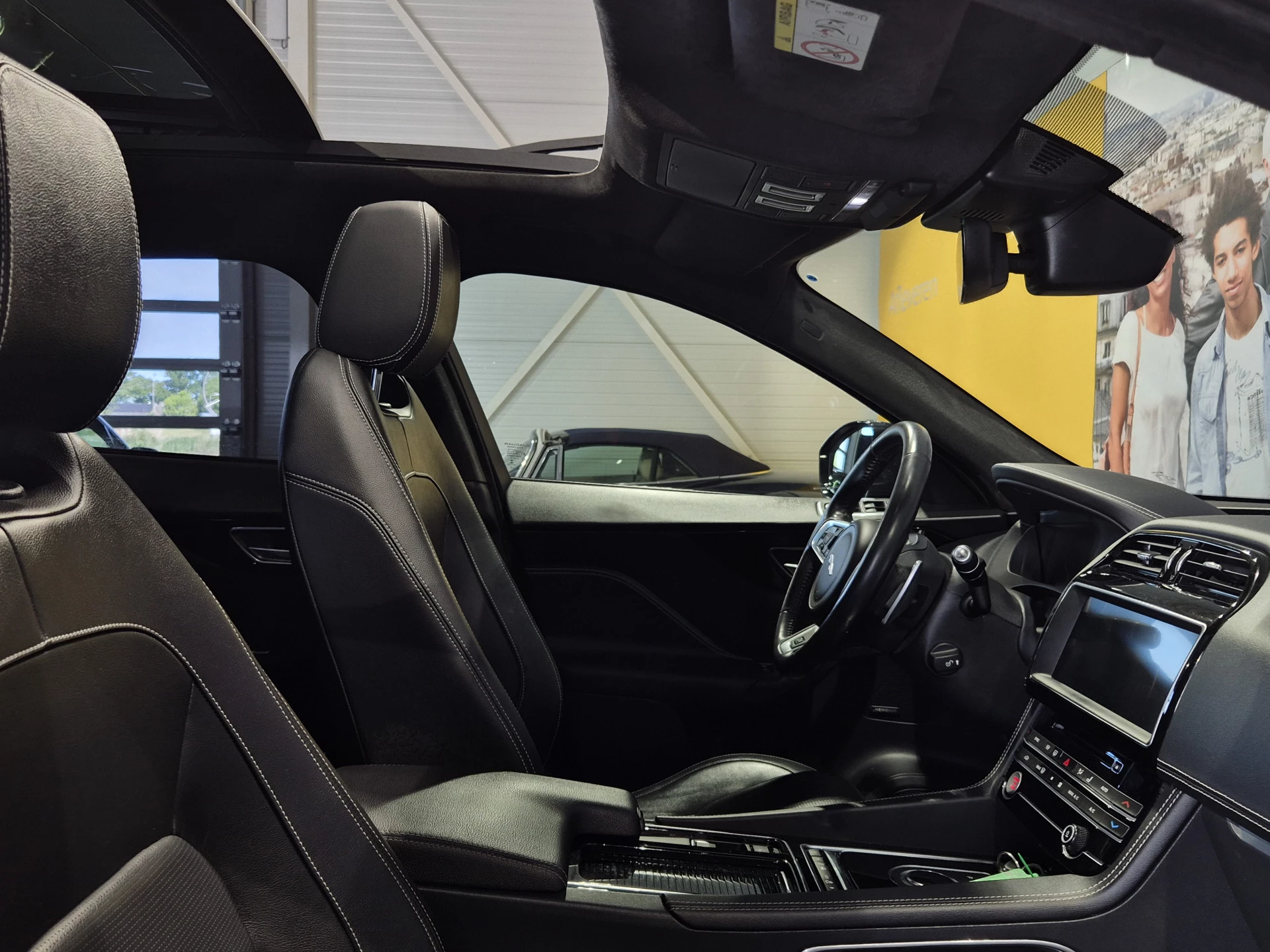 Hoofdafbeelding Jaguar F-PACE