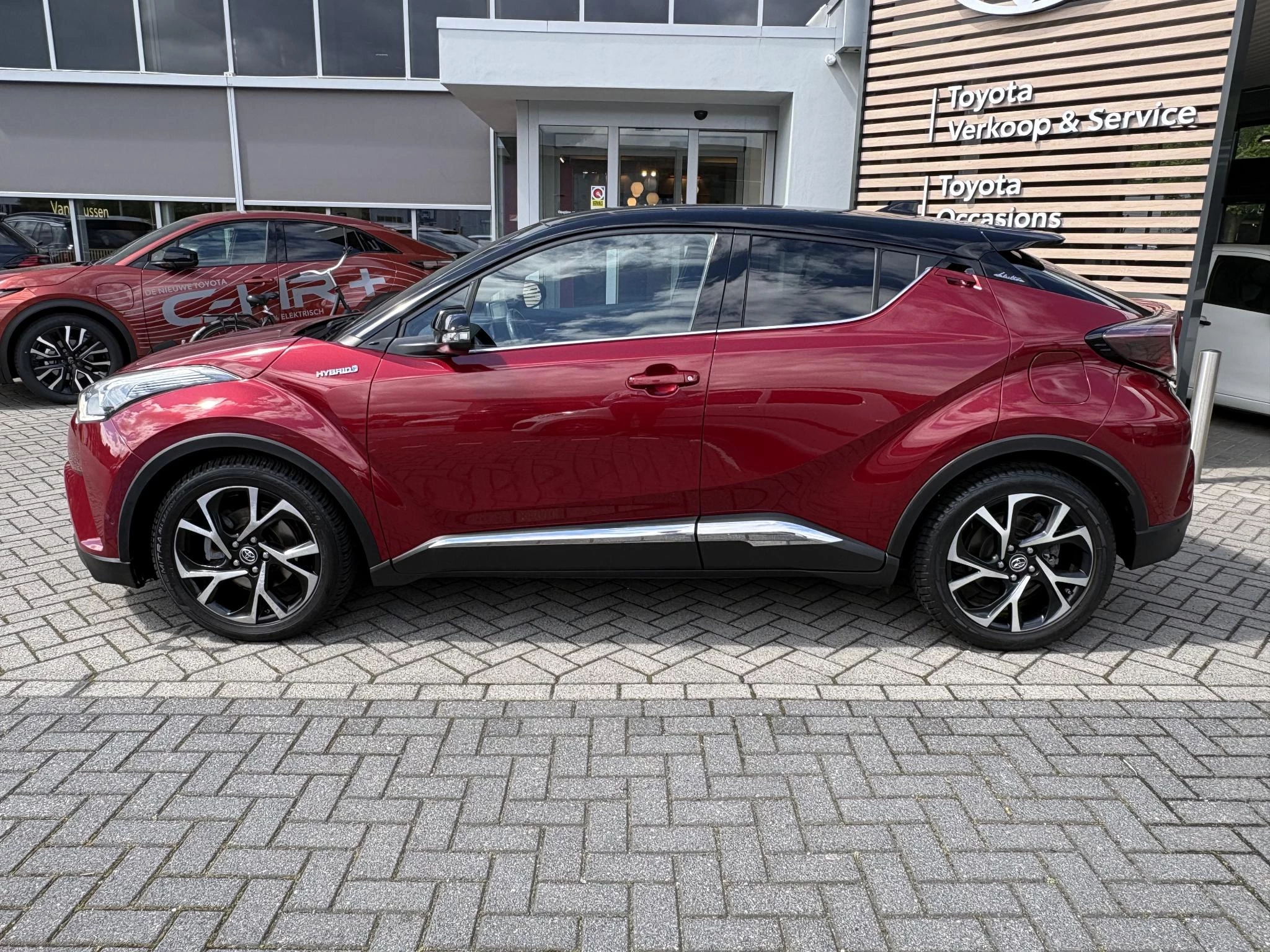 Hoofdafbeelding Toyota C-HR