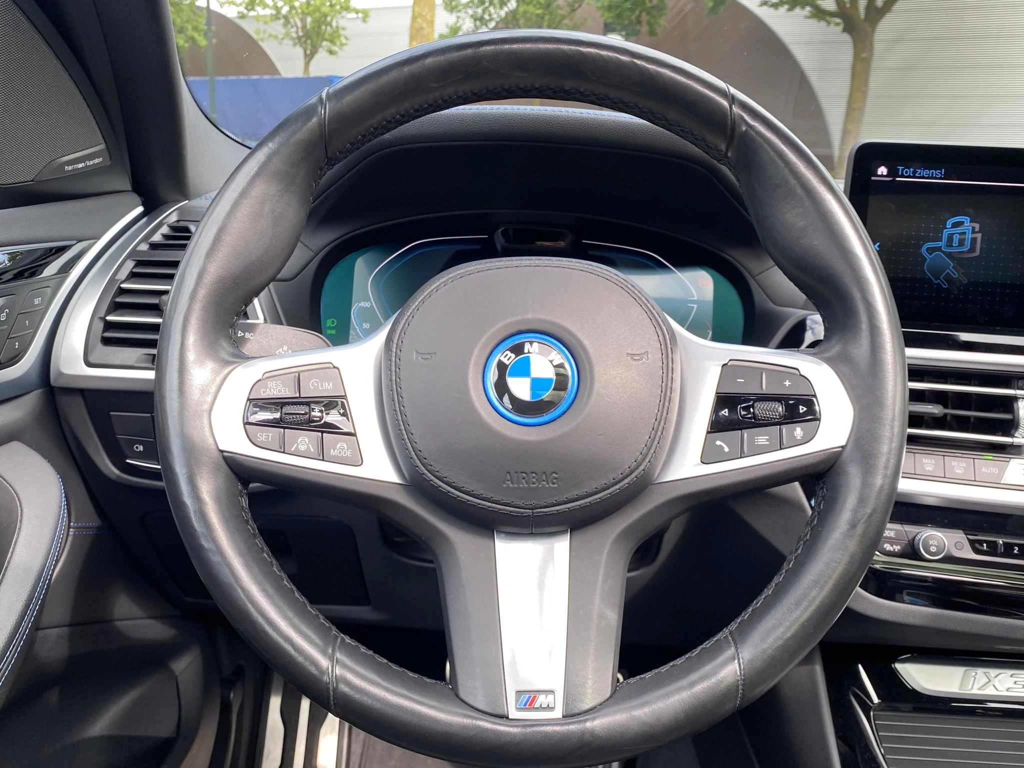 Hoofdafbeelding BMW iX3