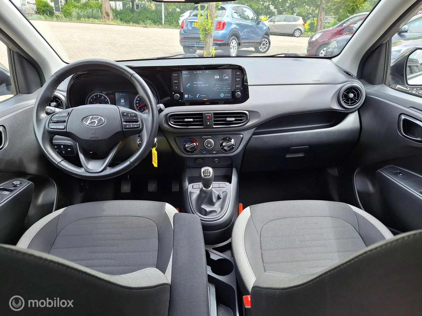 Hoofdafbeelding Hyundai i10
