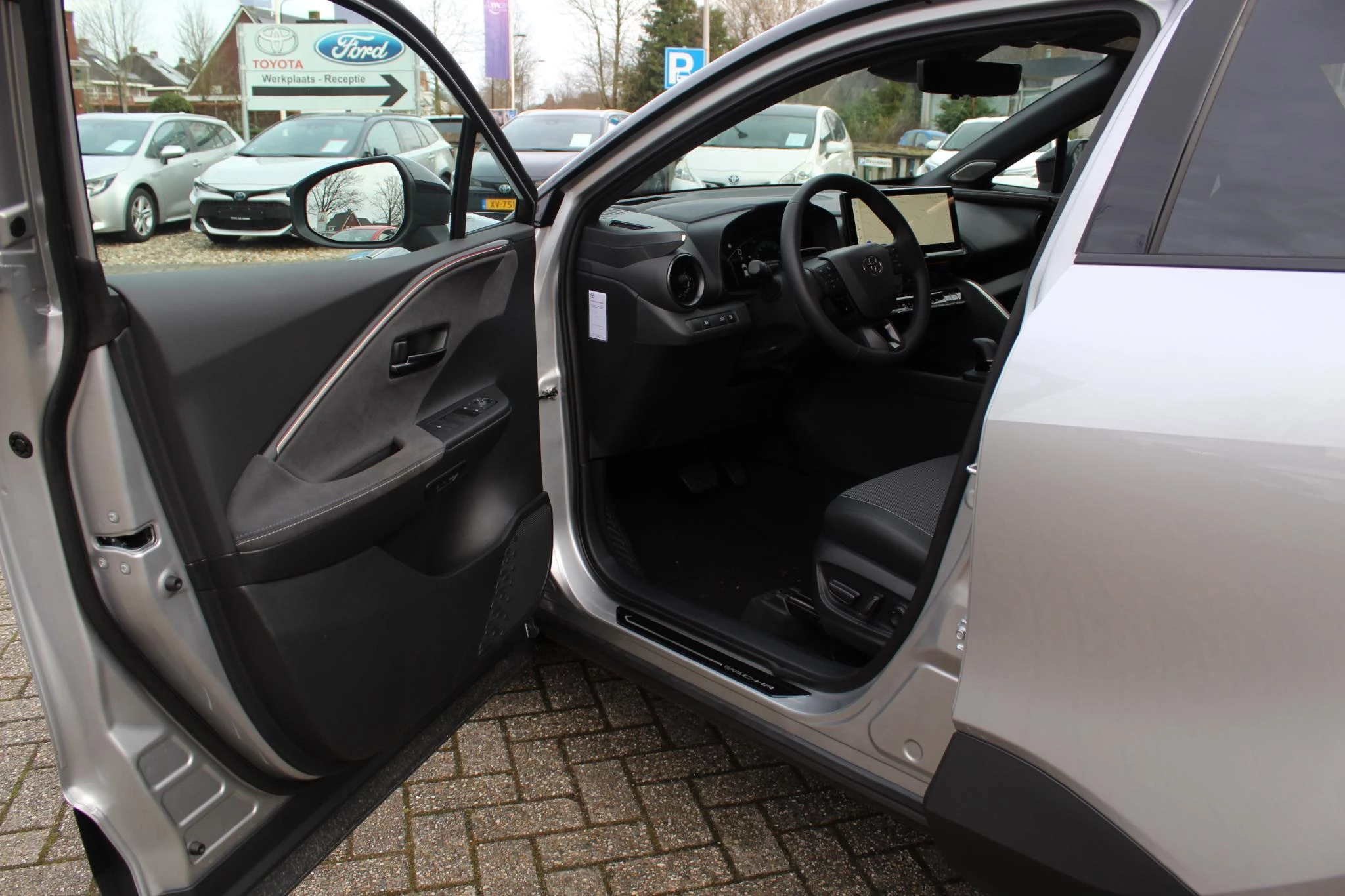 Hoofdafbeelding Toyota C-HR
