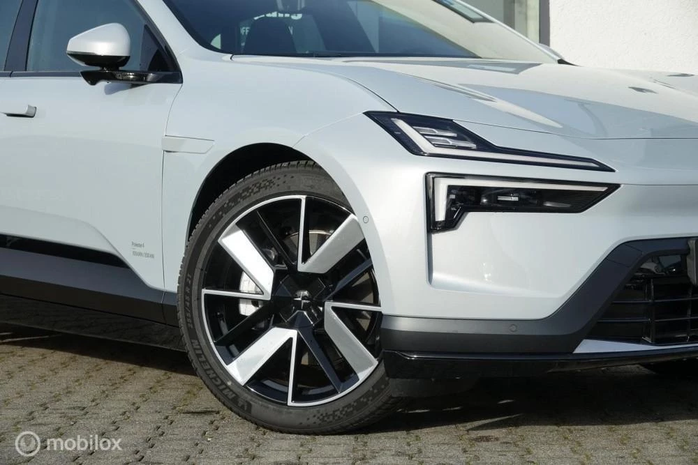 Hoofdafbeelding Polestar 4