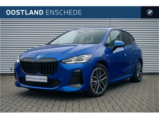 BMW 2 Serie Active Tourer 220i M Sport Automaat / Panoramadak / Sportstoelen / Adaptieve LED / M Adaptief onderstel / Comfort Access / Parking Assistant Plus