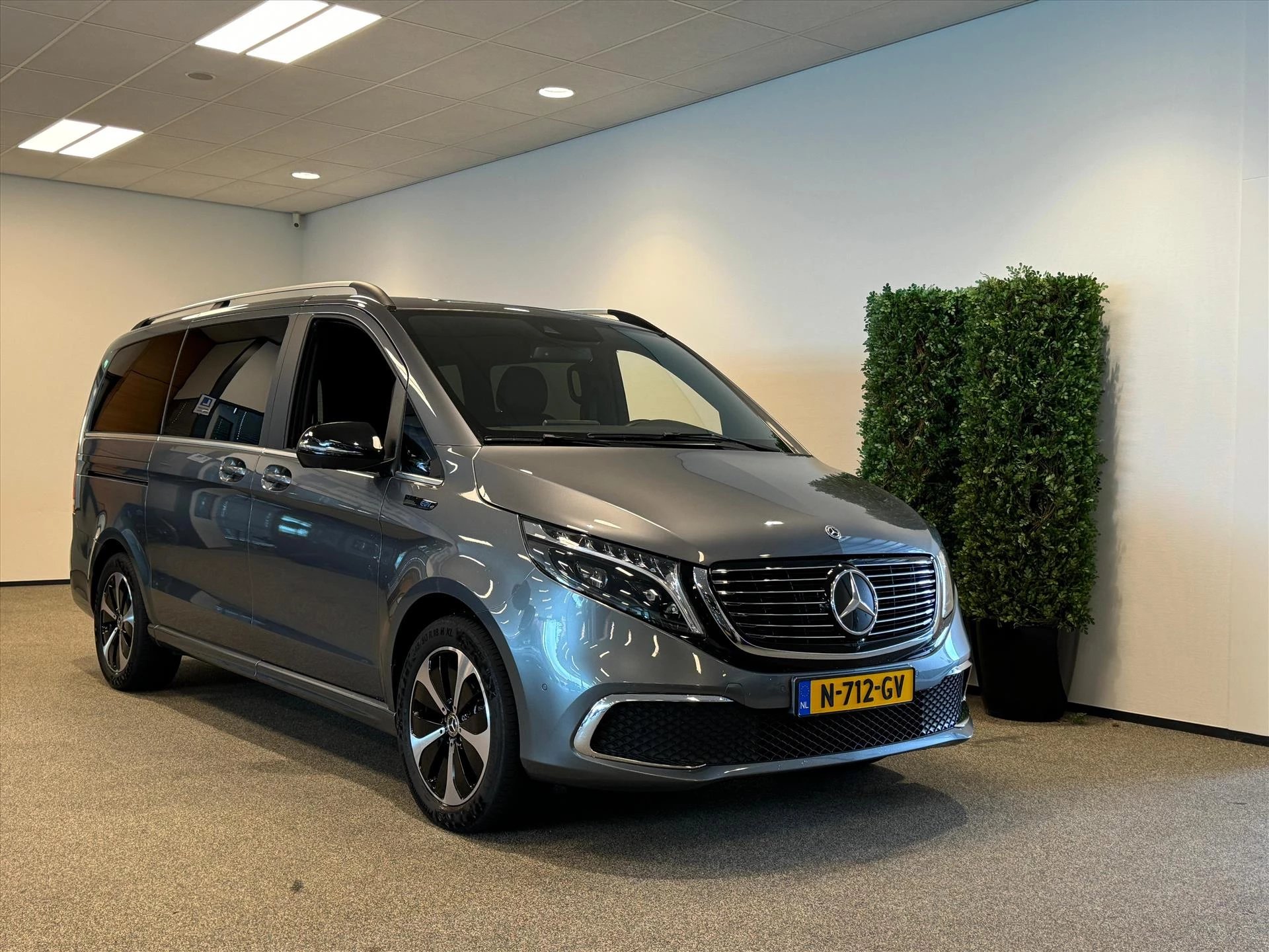 Hoofdafbeelding Mercedes-Benz EQV