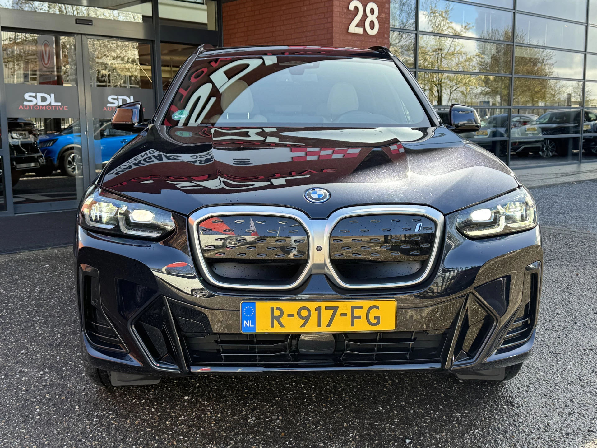 Hoofdafbeelding BMW iX3