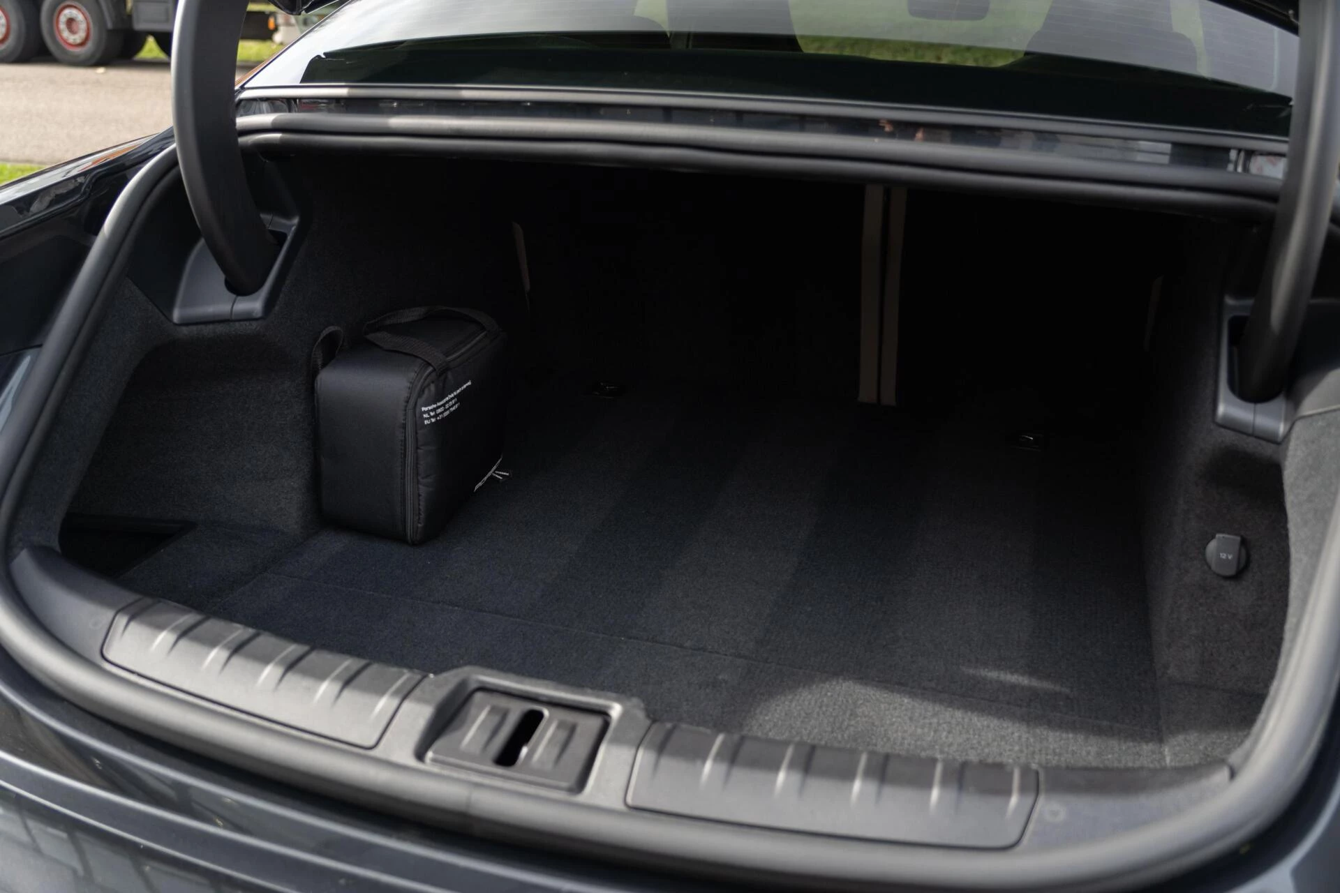 Hoofdafbeelding Porsche Taycan